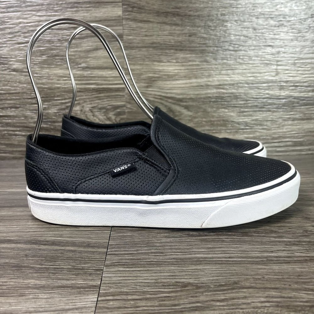 VANS Black Leather Classic Slip-On Shoes Women's Size 6.5.  Used